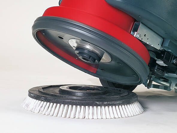 Cleanfix RA431 B Scheuersaugmaschine einfache Bürstenmontage