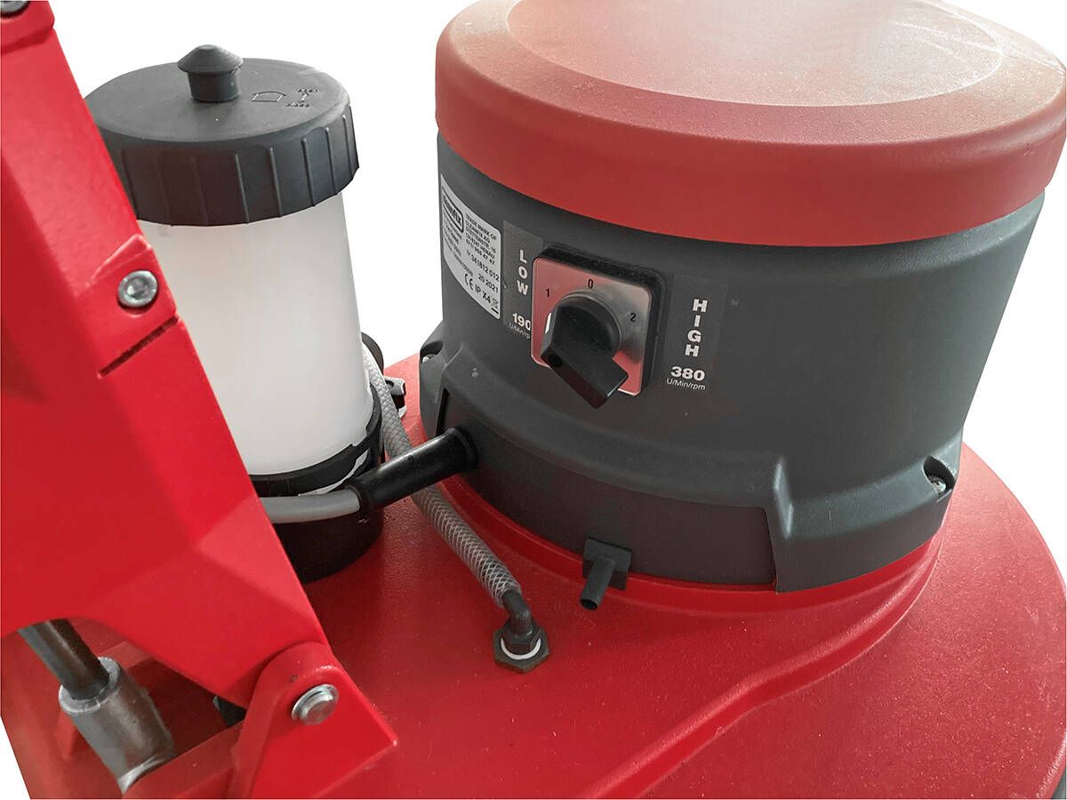 Cleanfix DUO-Speed Spray Einscheibenmaschine Sprayeinheit Nahaufnahme