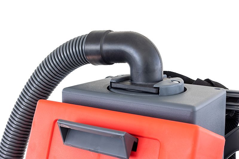 Cleanfix RS05 CAS Saugschlauch links angeschlossen