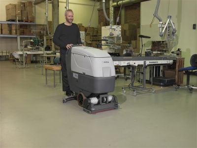Nilfisk BA 551CD komplett Nachläufer Scheuersaugmaschine