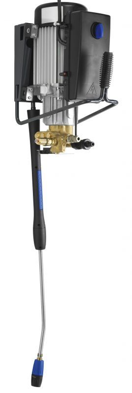 Nilfisk SC UNO 4M-160/720 PS Kaltwasser-Hochdruckreiniger an der Wand montiert