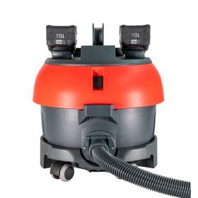 Cleanfix S10 Plus SL CAS Ansicht von vorne mit Saugschlauch