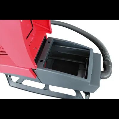 Cleanfix RS05 Silent mit geöffnetem Deckel und Staubraum